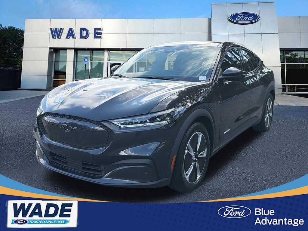 2022 Ford Mustang Mach-E